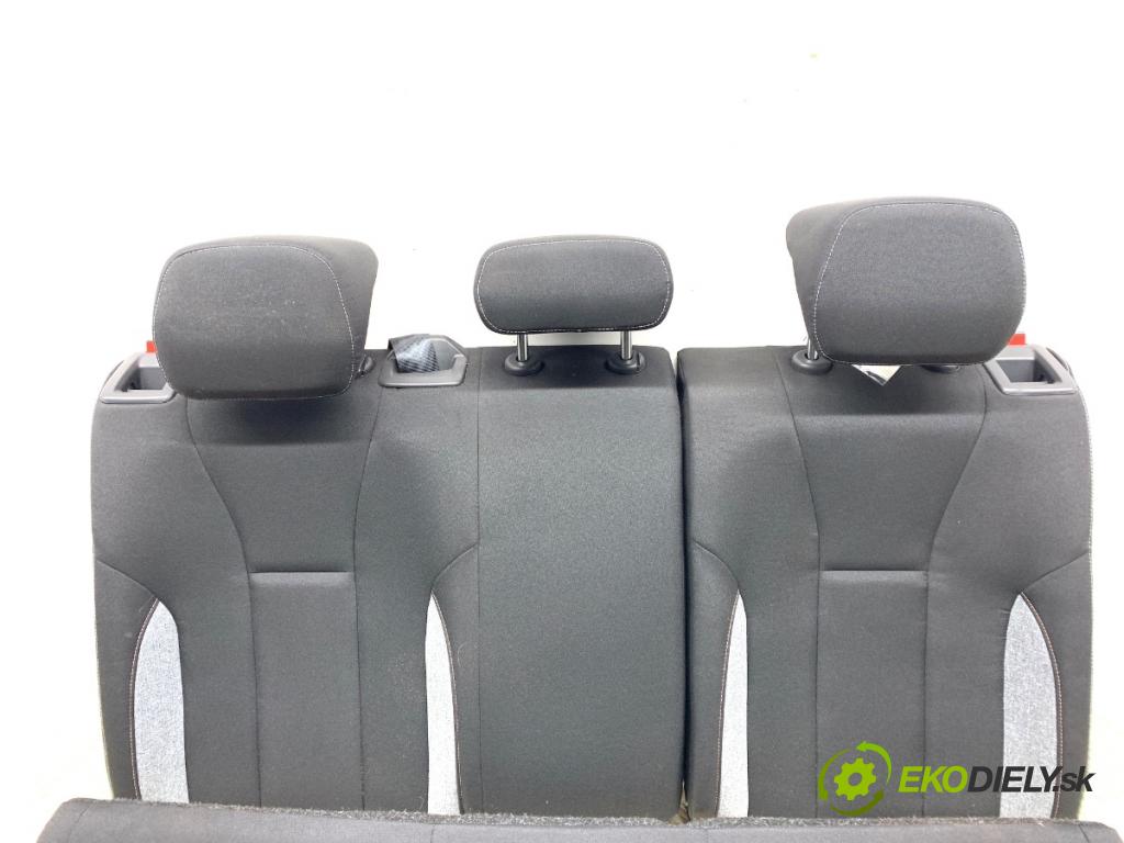 SKODA KAMIQ SUV 2024 85 kW 1.0 TSI 999 Sedadlo druhý rad