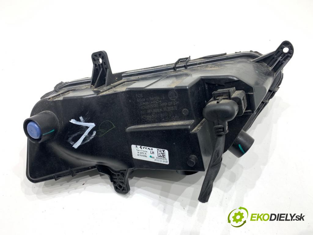 SKODA KAMIQ SUV 2024 85 kW 1.0 TSI 999 Hmlové svetlo, hmlovka ľavy predný 657941699A