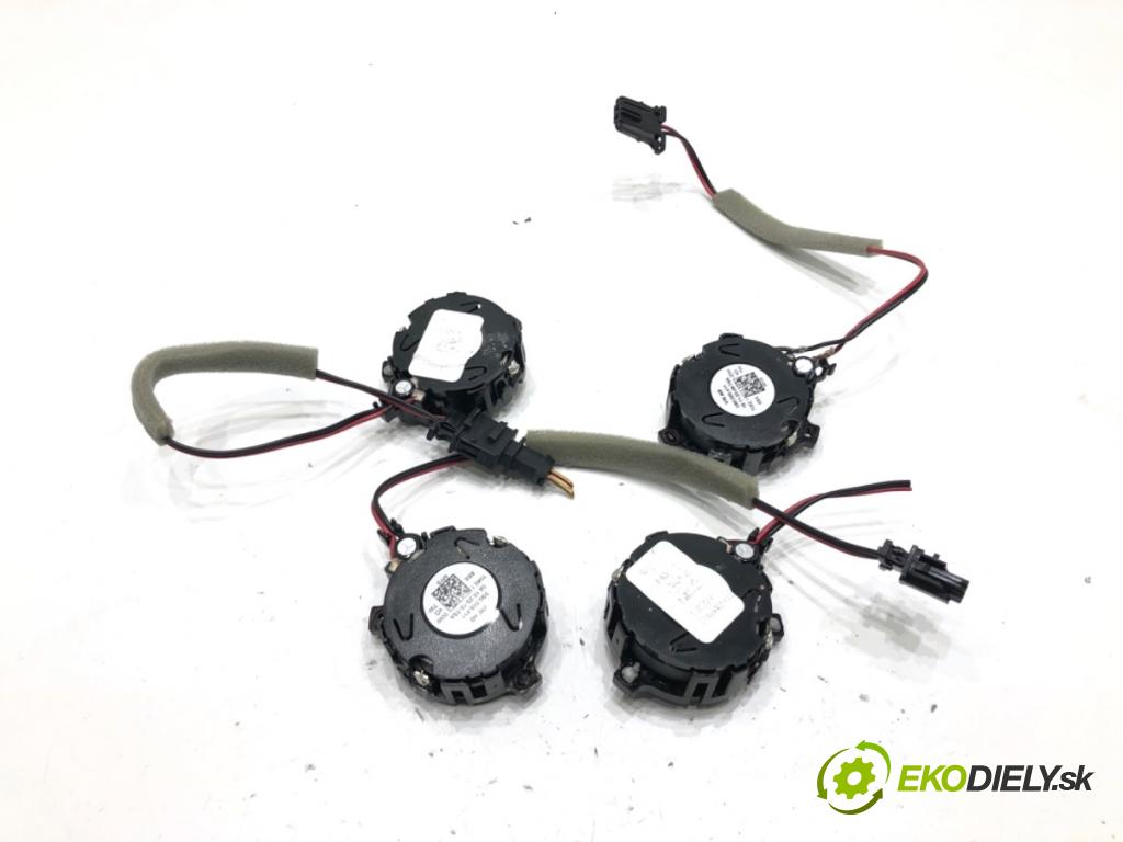 SKODA KAMIQ SUV 2024 85 kW 1.0 TSI 999 reproduktory 3V0035411J 2G0035411