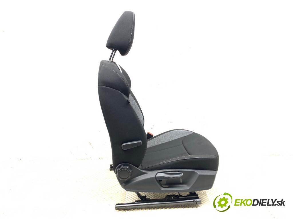 SKODA KAMIQ SUV 2024 85 kW 1.0 TSI 999 Sedadlo pravy predný