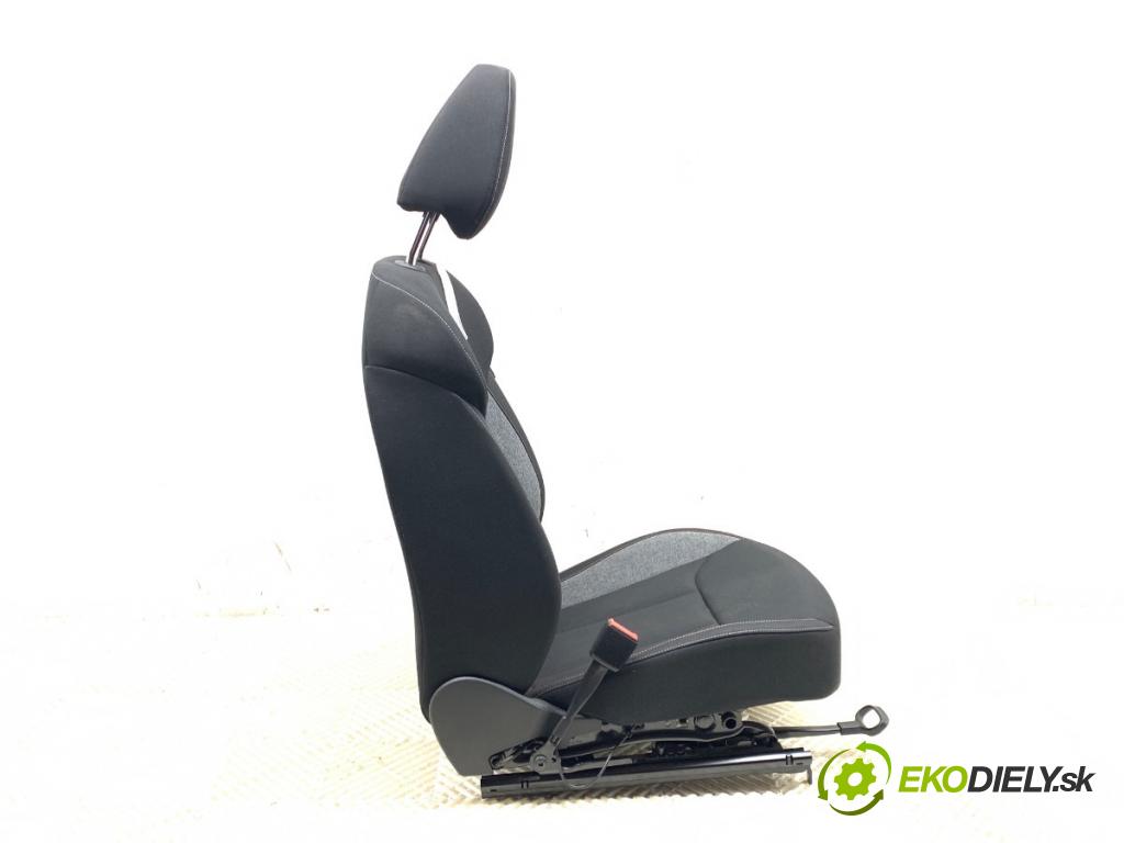 SKODA KAMIQ SUV 2024 85 kW 1.0 TSI 999 Sedadlo ľavy predný