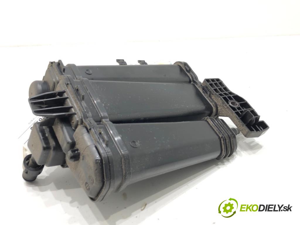 SKODA KAMIQ SUV 2024 85 kW 1.0 TSI 999 filter peľový 2Q0201801A