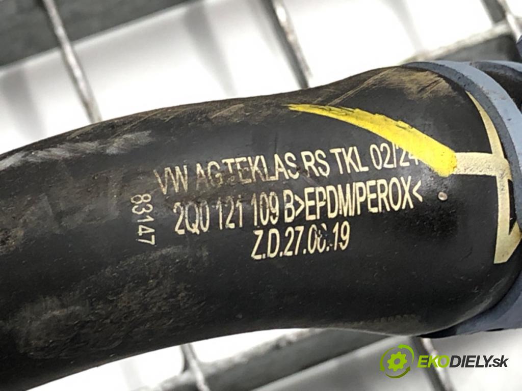 SKODA KAMIQ SUV 2024 85 kW 1.0 TSI 999 Rozdeľovač vody 05C121064C