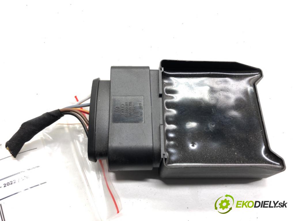 SKODA KAMIQ SUV 2024 85 kW 1.0 TSI 999 Modul pumpy paliva 5Q0906093B