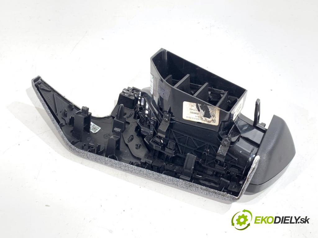 SKODA KAMIQ SUV 2024 85 kW 1.0 TSI 999 Mriežky kúrenia Lišta kryt 655819701H