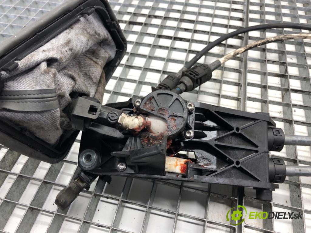 MERCEDES-BENZ W903 Autobus 2005 80 kW 211 CDI 2148 Kulisa  (Rýchlostná páka (kulisa))