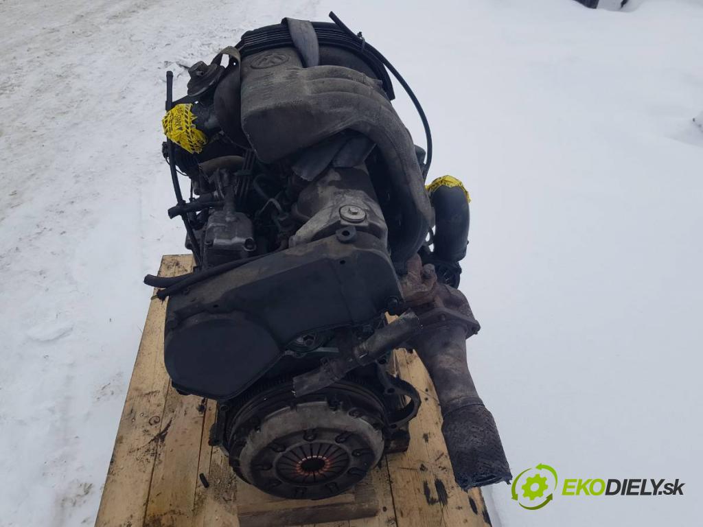 VW LT 28 35 Autobus 1999 75 kW 2.5 TDI 2461 Motor KOMPLETNÍ: