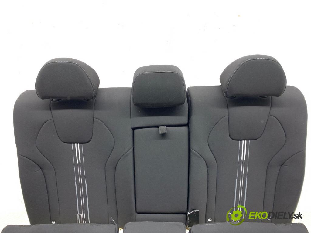 HYUNDAI ELANTRA VII sedan 2023 90 kW 1.6 1598 Sedadlo druhý rad