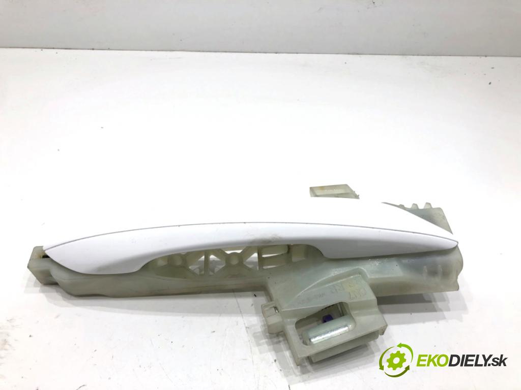 HYUNDAI ELANTRA VII sedan 2023 90 kW 1.6 1598 Kľučka vonkajšia pravy zad 