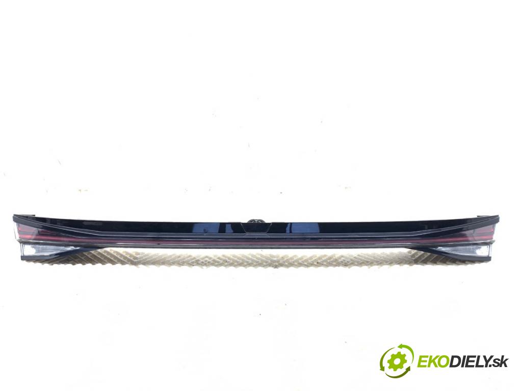 HYUNDAI ELANTRA VII sedan 2023 90 kW 1.6 1598 Lišta dverí zad Zadné čelo Svetlo 92409AA210