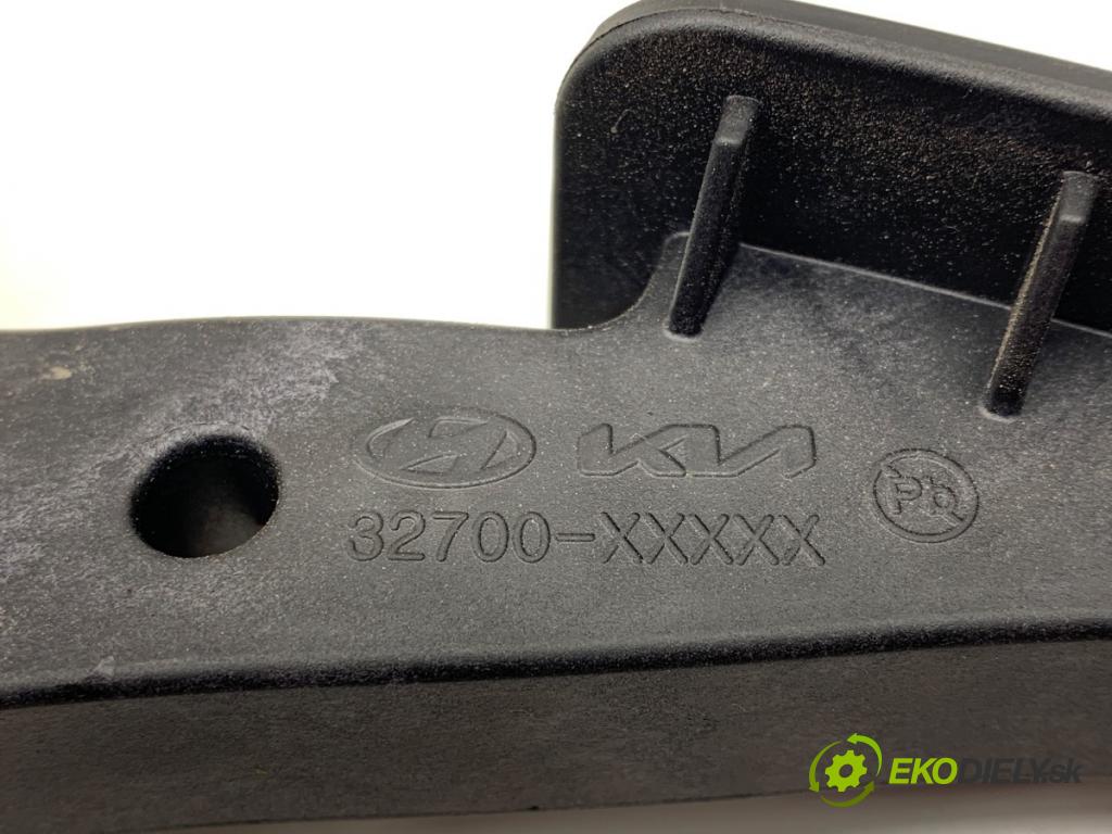 HYUNDAI ELANTRA VII sedan 2023 90 kW 1.6 1598 Potenciometer plynu 32700-XXXXX (Potenciometer plynového pedálu)