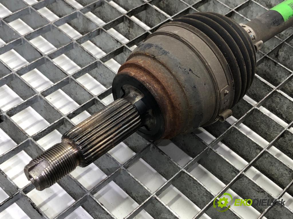 HYUNDAI ELANTRA VII sedan 2023 90 kW 1.6 1598 Poloos pravy predný 49501AA000