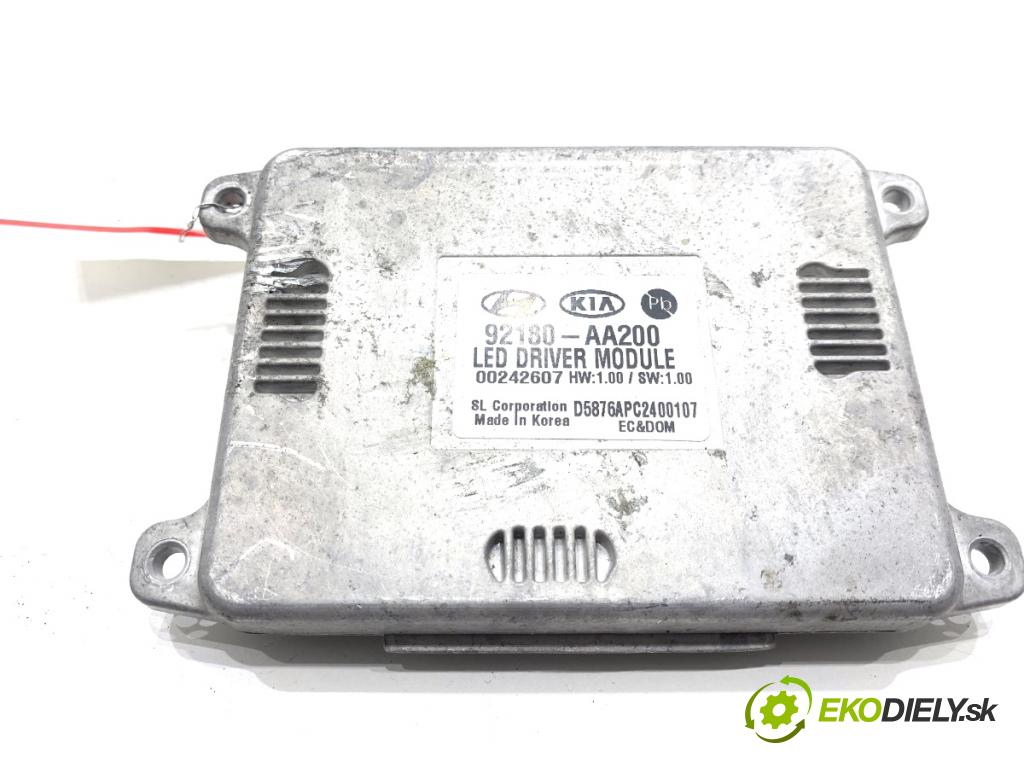 HYUNDAI ELANTRA VII sedan 2023 90 kW 1.6 1598 Menič LED 92180-AA200