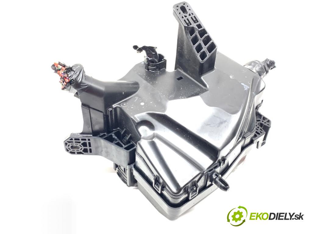 HYUNDAI ELANTRA VII sedan 2023 90 kW 1.6 1598 skříňka poistková 91956-AA010 (Pojistková skříňka)