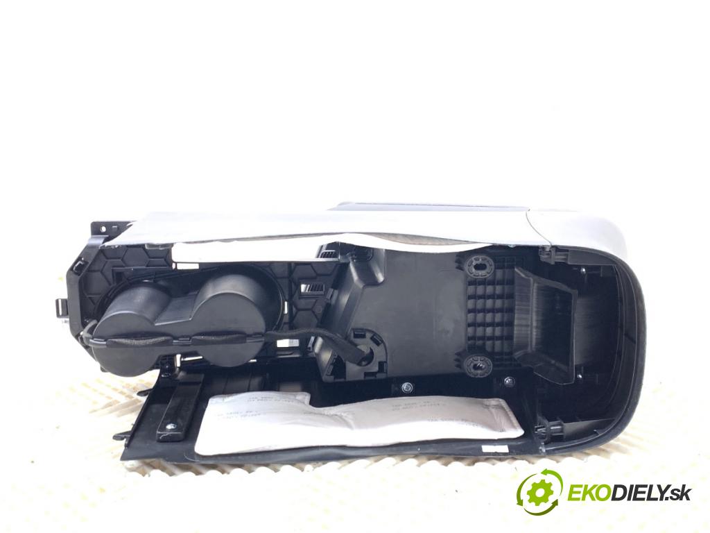 HYUNDAI ELANTRA VII sedan 2023 90 kW 1.6 1598 Lakťová opierka 84680-AA010 (Lakťová opierka)