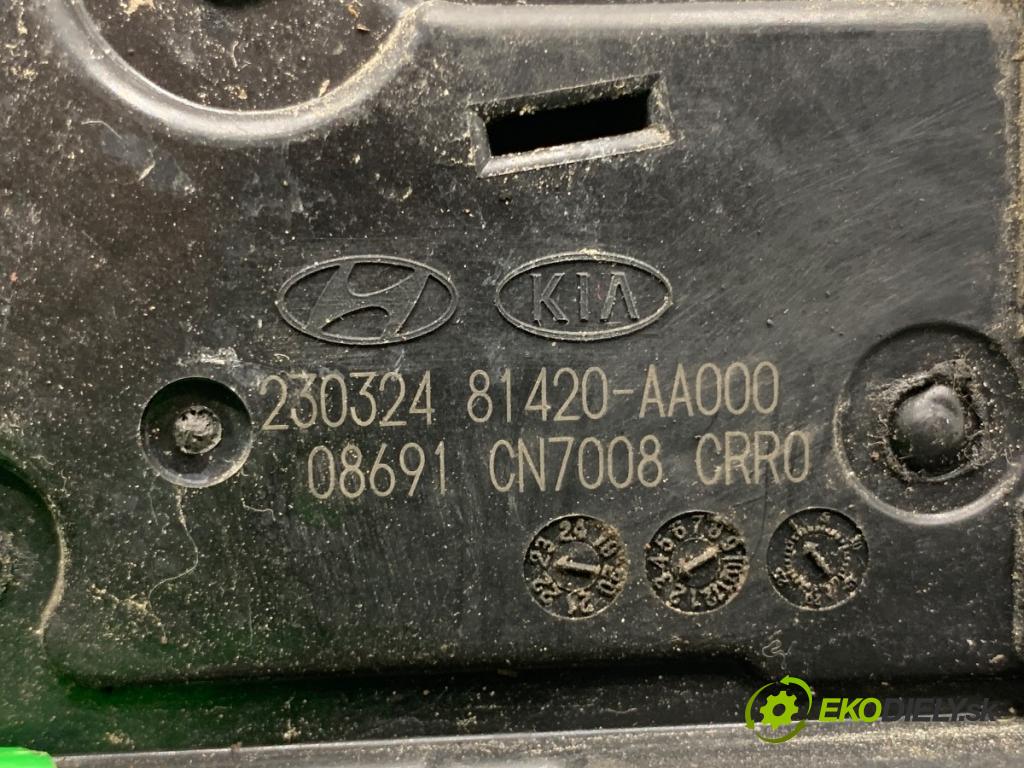 HYUNDAI ELANTRA VII sedan 2023 90 kW 1.6 1598 zámok Dvere pravy zad 81420-AA000