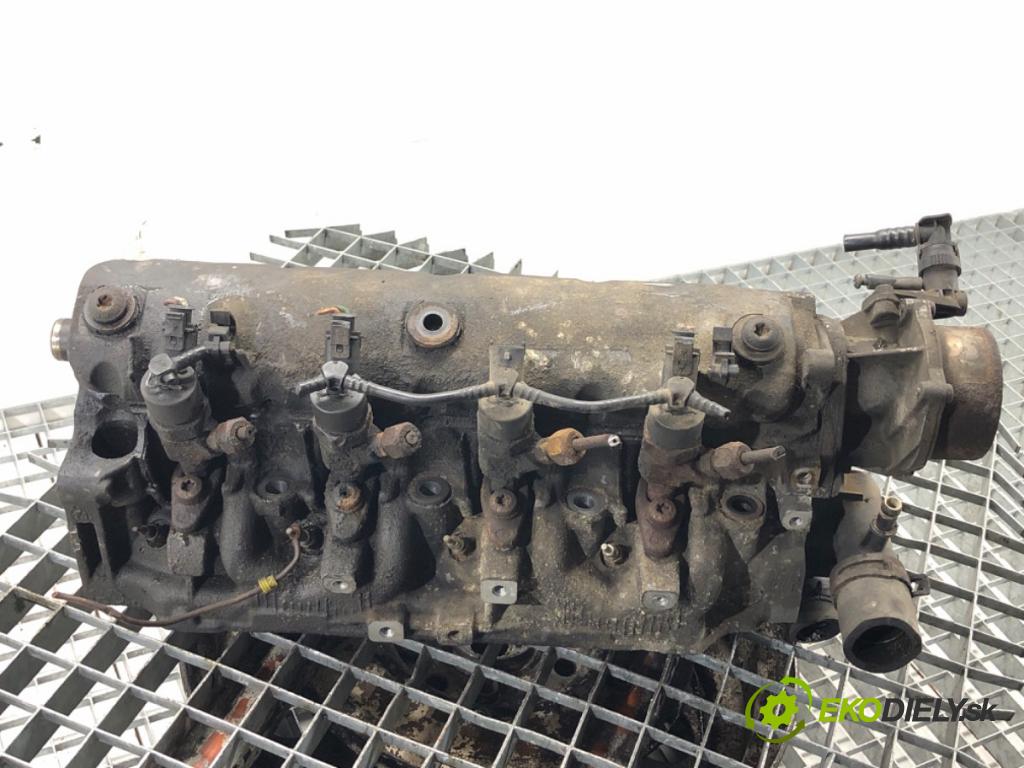 RENAULT TRAFIC II Autobus 2002 60 kW 1.9 dCI 80 (JL0B) 1870 hlava válců 8200060882 (Hlava válců)