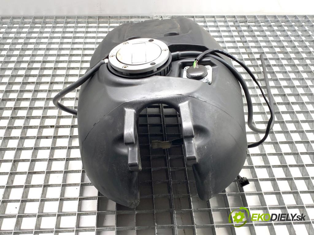 FANTIC Caballero (2019 -  2023 33 kW 500 33kW (44KM) 463 Nádržka paliva NÁDRŽ:
