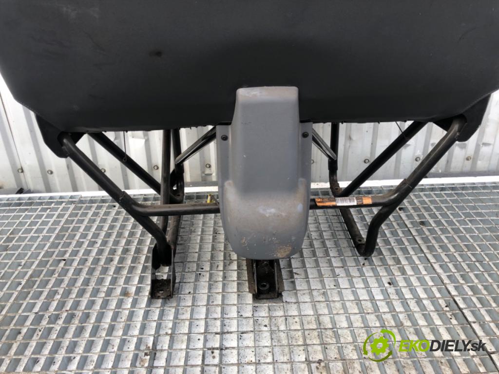 FIAT DUCATO I Platforma / podwozie 1992 62 kW 2.0 1971 Sedadlo pravy predný DVOJNÁSOBEK: