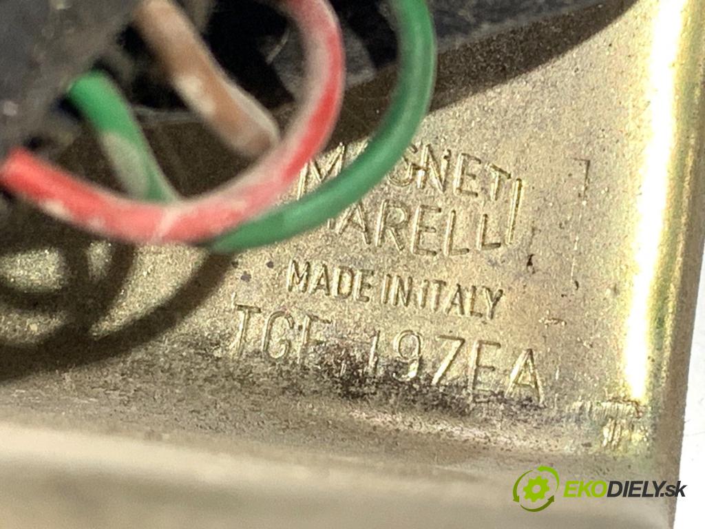 FIAT DUCATO I Platforma / podwozie 1992 62 kW 2.0 1971 mechanismus stěračů přední část  (Motorek stěračů přední)