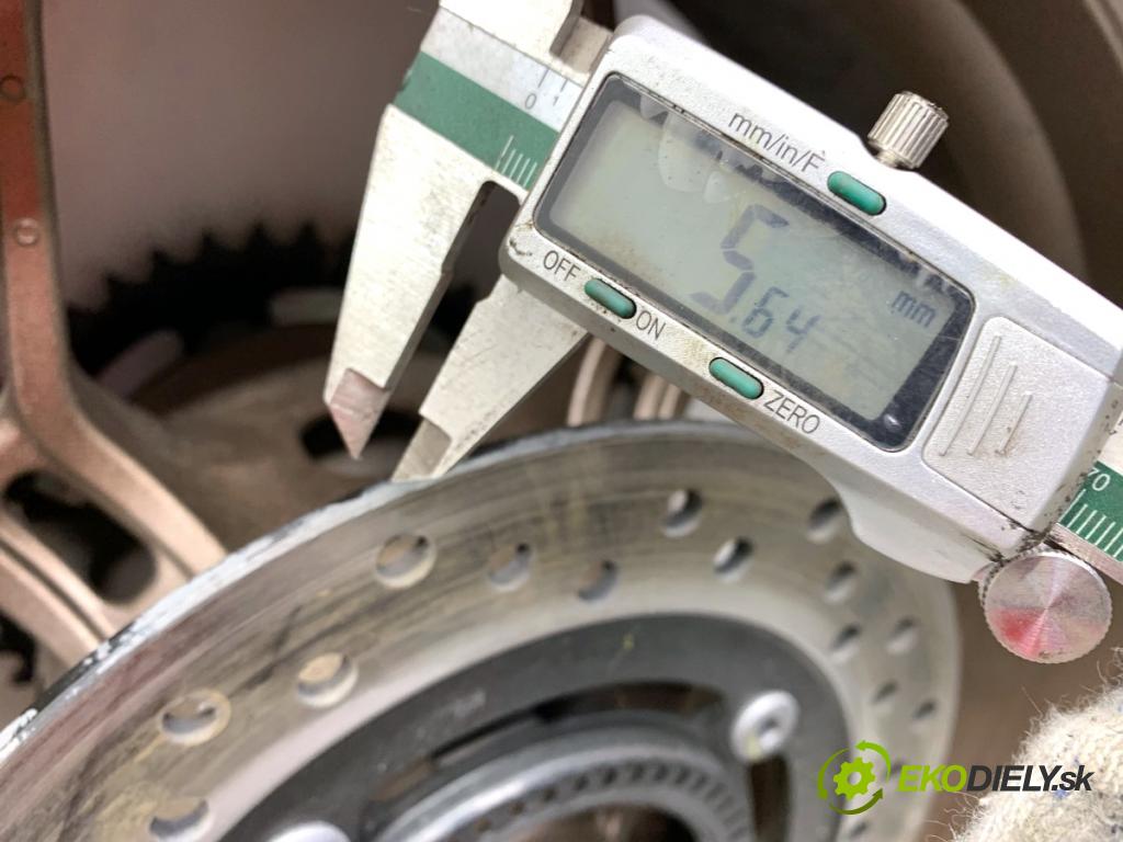 HONDA CB650RA  2024 34 kW 650 CM3 34kW 46KM (2014 - 650 koleso zad disk