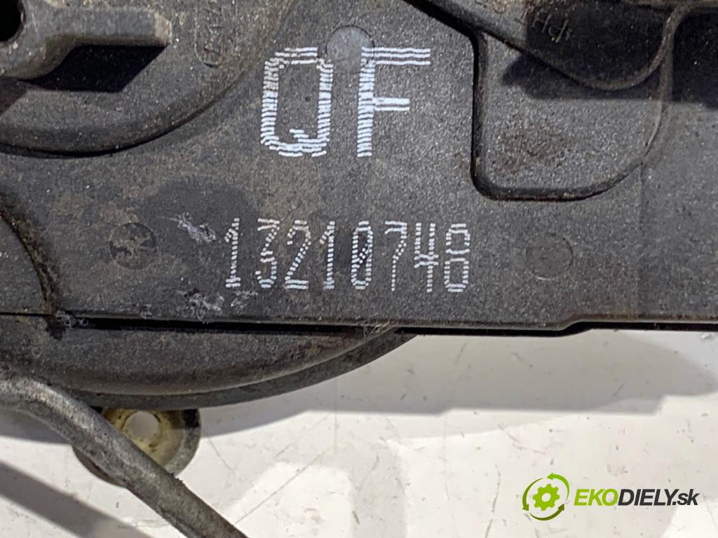 OPEL ASTRA H Kombi 2007 74 kW 1.9 CDTI (L35) 1910 zámok Dvere ľavy predný 13210748