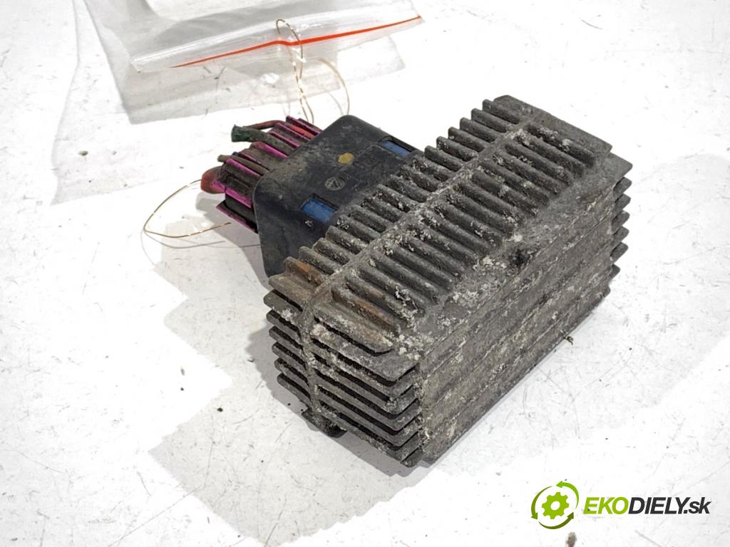 OPEL ASTRA H Kombi 2007 74 kW 1.9 CDTI (L35) 1910 relé sviečok žhavenia 55353011 (Relé)