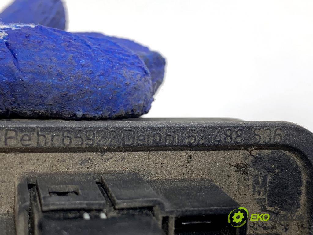 OPEL ASTRA H Kombi 2007 74 kW 1.9 CDTI (L35) 1910 odpor rezistor topení vzduchu  (Odpor topení)