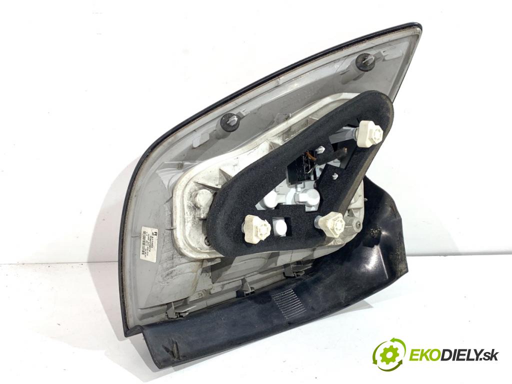 OPEL ASTRA H Kombi 2007 74 kW 1.9 CDTI (L35) 1910 Svetlo pravy zad 13223674