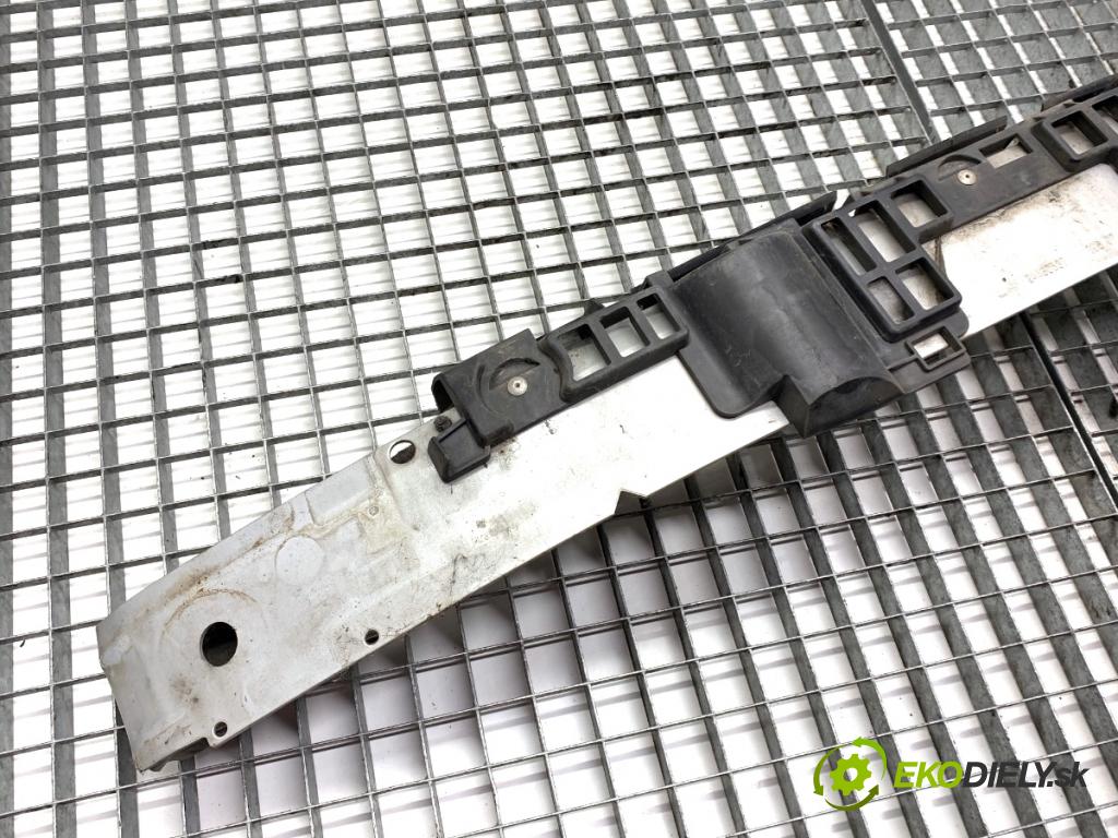 OPEL ASTRA H Kombi 2007 74 kW 1.9 CDTI (L35) 1910 výztuha nárazníka přední část  (Přední výztuha)