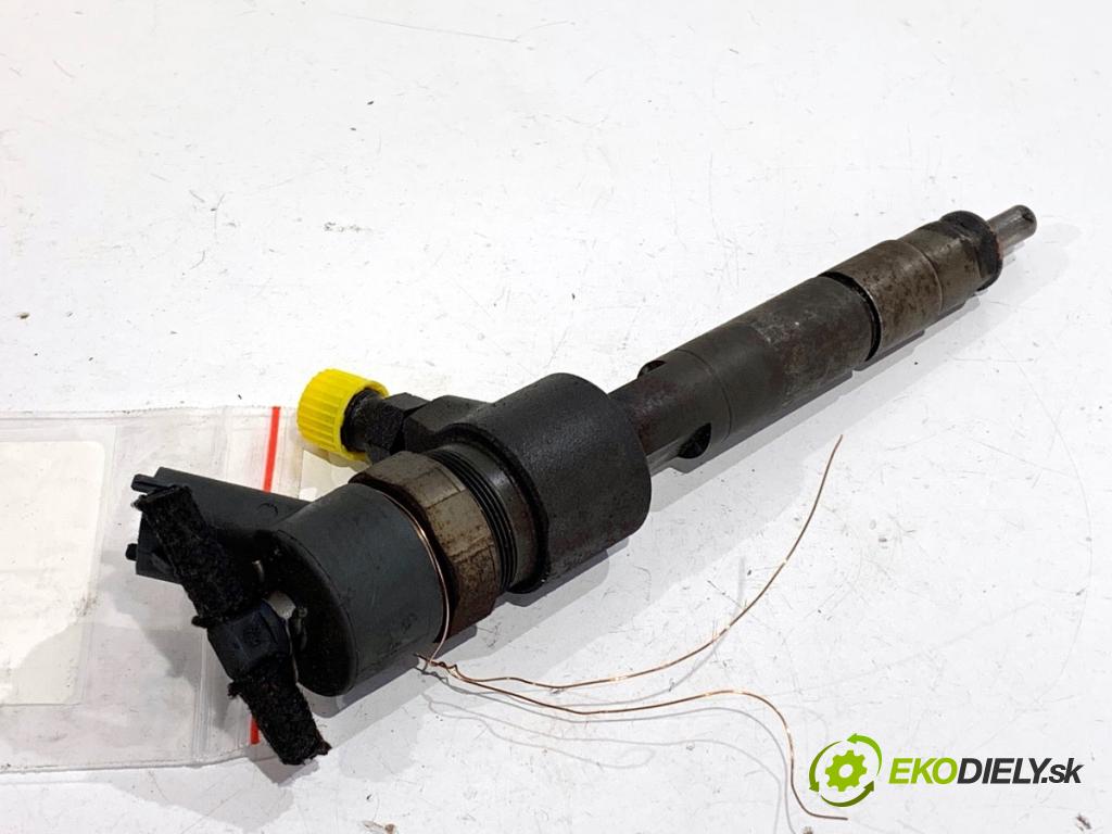 OPEL ASTRA H Kombi 2007 74 kW 1.9 CDTI (L35) 1910 vstrekovač 0445110276 (Vstrekovač paliva)