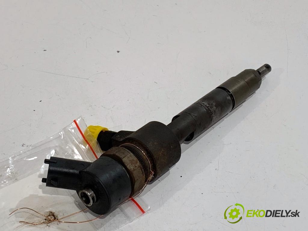 OPEL ASTRA H Kombi 2007 74 kW 1.9 CDTI (L35) 1910 vstrekovač 0445110276 (Vstrekovač paliva)