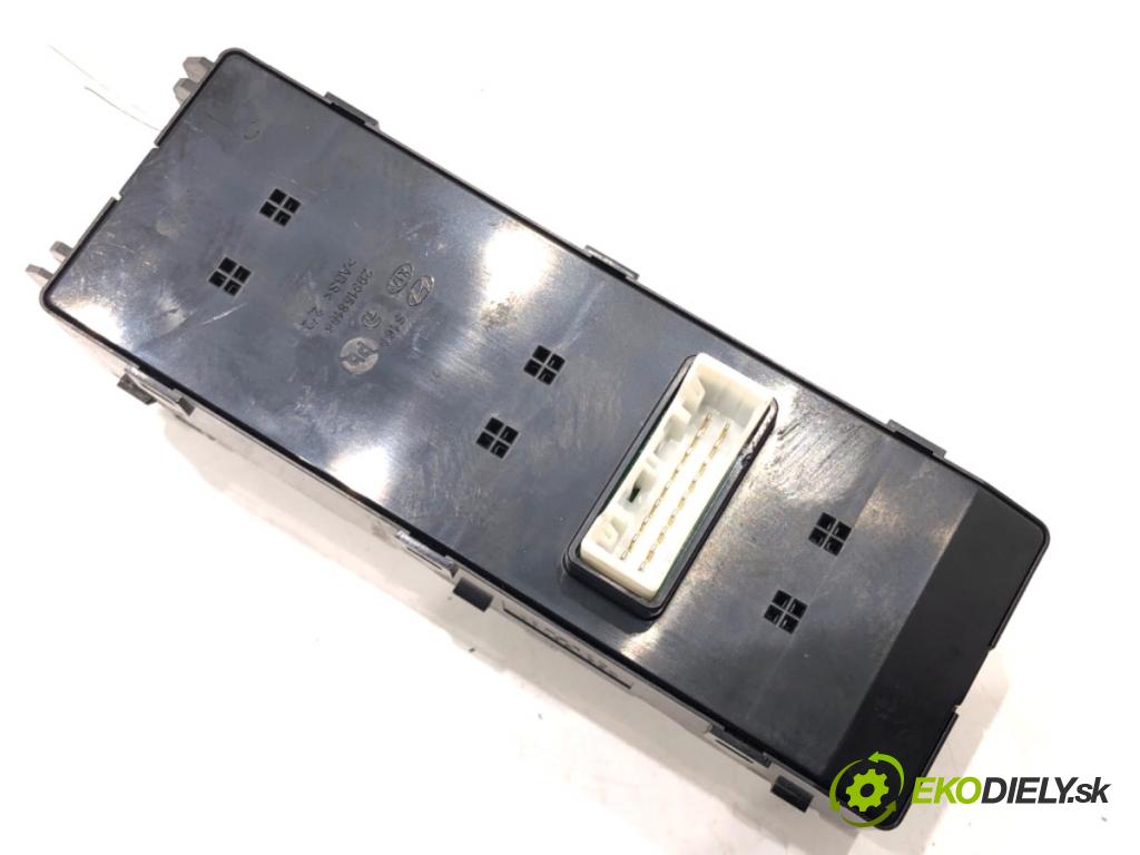 KIA OPTIMA sedan 2016 104 kW 1.7 CRDi 1685 Prepínač okien 93570D4460 (Prepínacie páčky pod volantom)