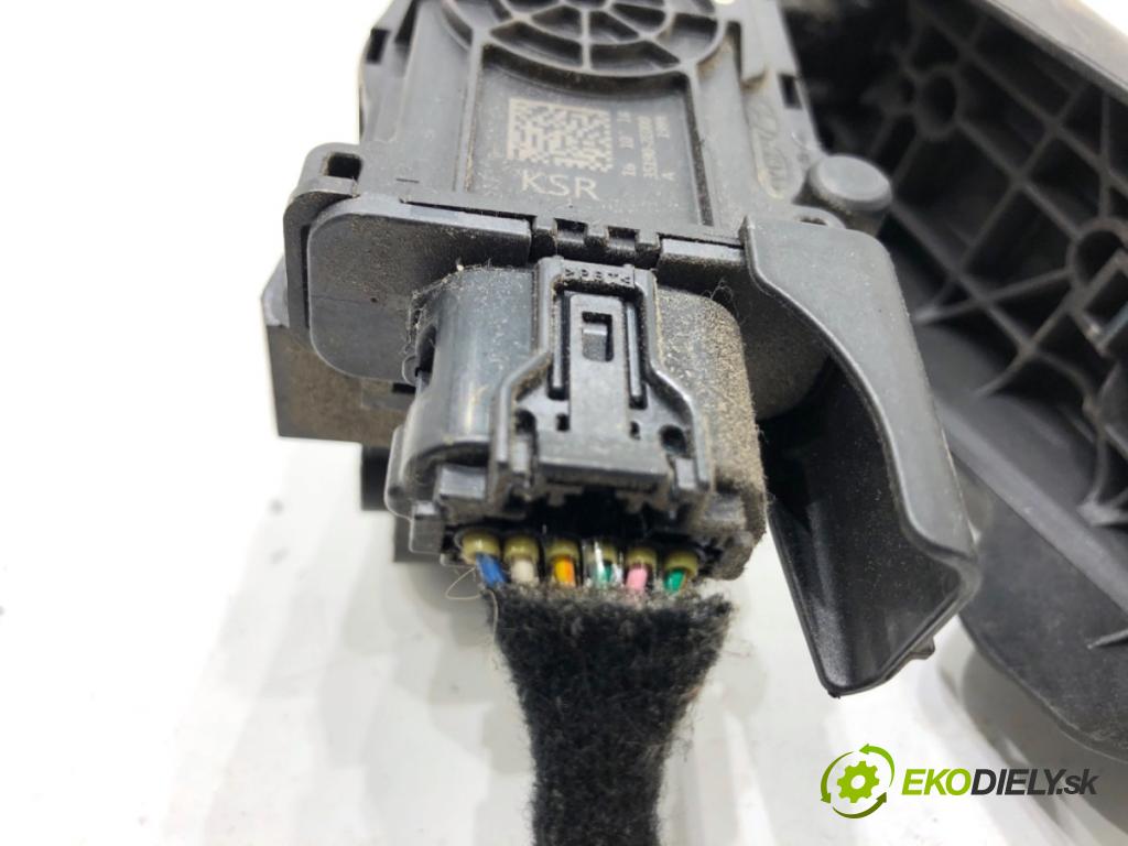 KIA OPTIMA sedan 2016 104 kW 1.7 CRDi 1685 Potenciometer plynu 35190-2E000 (Potenciometer plynového pedálu)