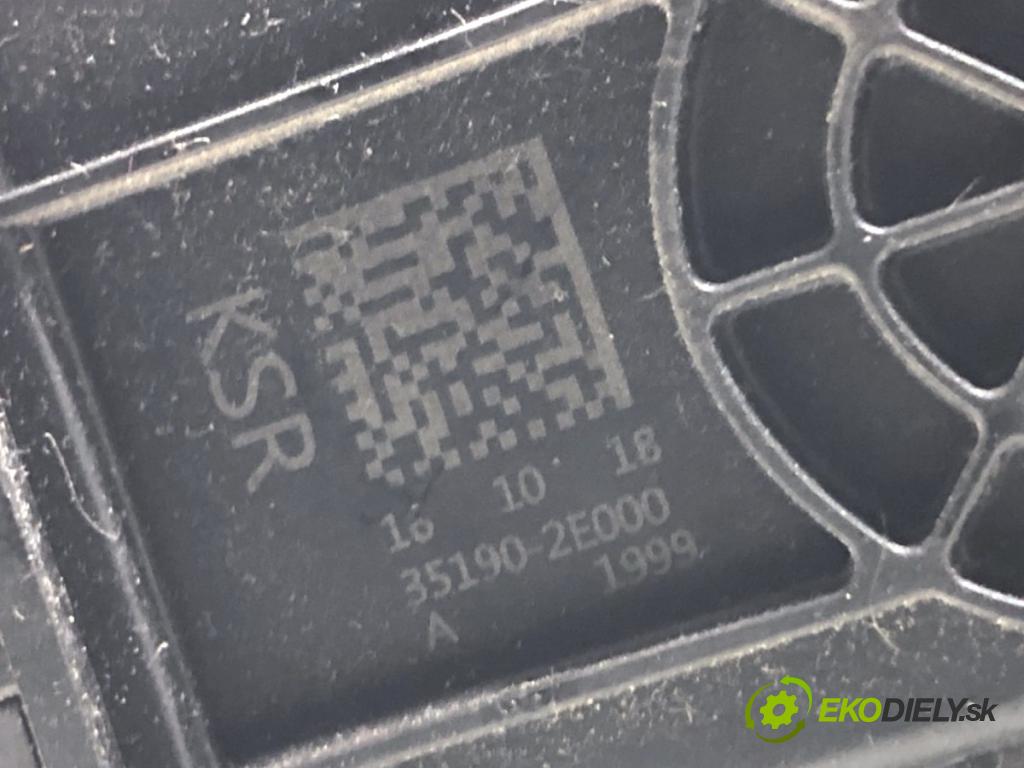 KIA OPTIMA sedan 2016 104 kW 1.7 CRDi 1685 Potenciometer plynu 35190-2E000 (Potenciometer plynového pedálu)