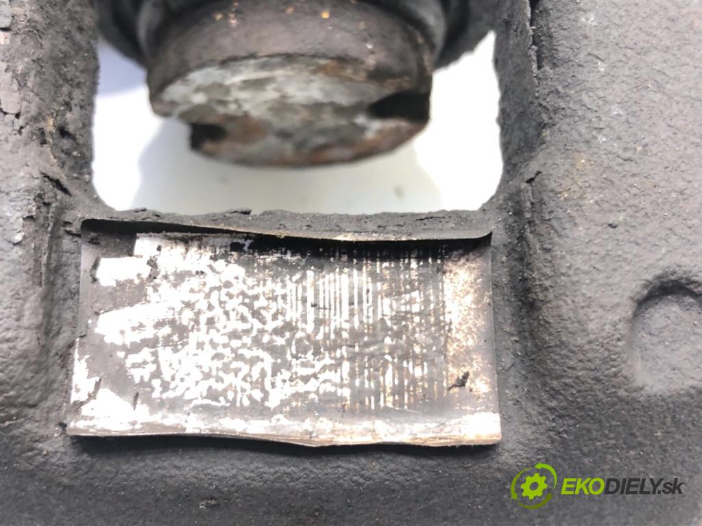 CITROEN C4 PICASSO II nadwozie wielkoprzestrzenne (MPV) 2017 88 kW 1.6 BlueHDi 120 1560 brzdič třmen levý zadní část