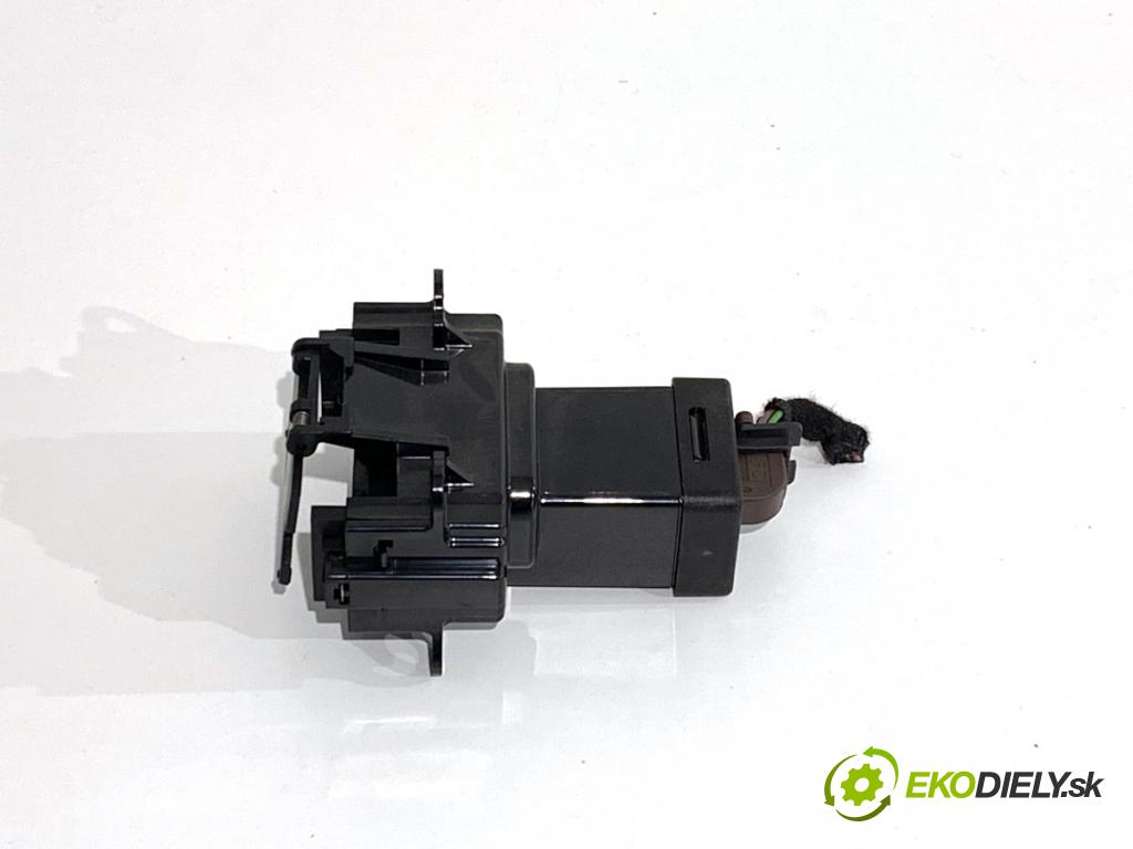 CITROEN C4 PICASSO II nadwozie wielkoprzestrzenne (MPV) 2017 88 kW 1.6 BlueHDi 120 1560 spinačka 9814247280 (Spínacia skrinka)