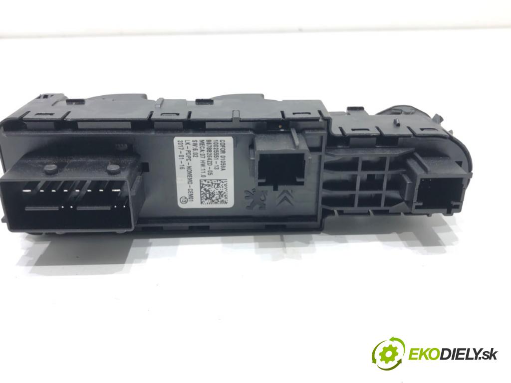 CITROEN C4 PICASSO II nadwozie wielkoprzestrzenne (MPV) 2017 88 kW 1.6 BlueHDi 120 1560 Prepínač okien 96788264ZD (Prepínacie páčky pod volantom)