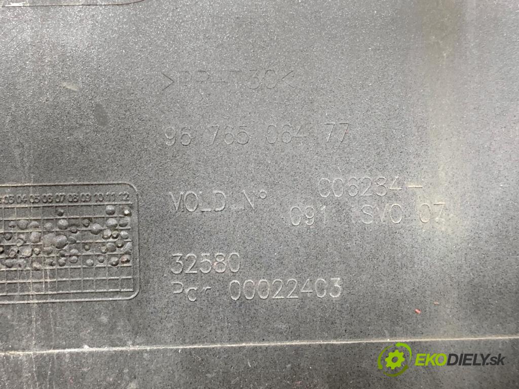 CITROEN C4 PICASSO II nadwozie wielkoprzestrzenne (MPV) 2017 88 kW 1.6 BlueHDi 120 1560 Lišta Zadné čelo dverí zad 9676506477