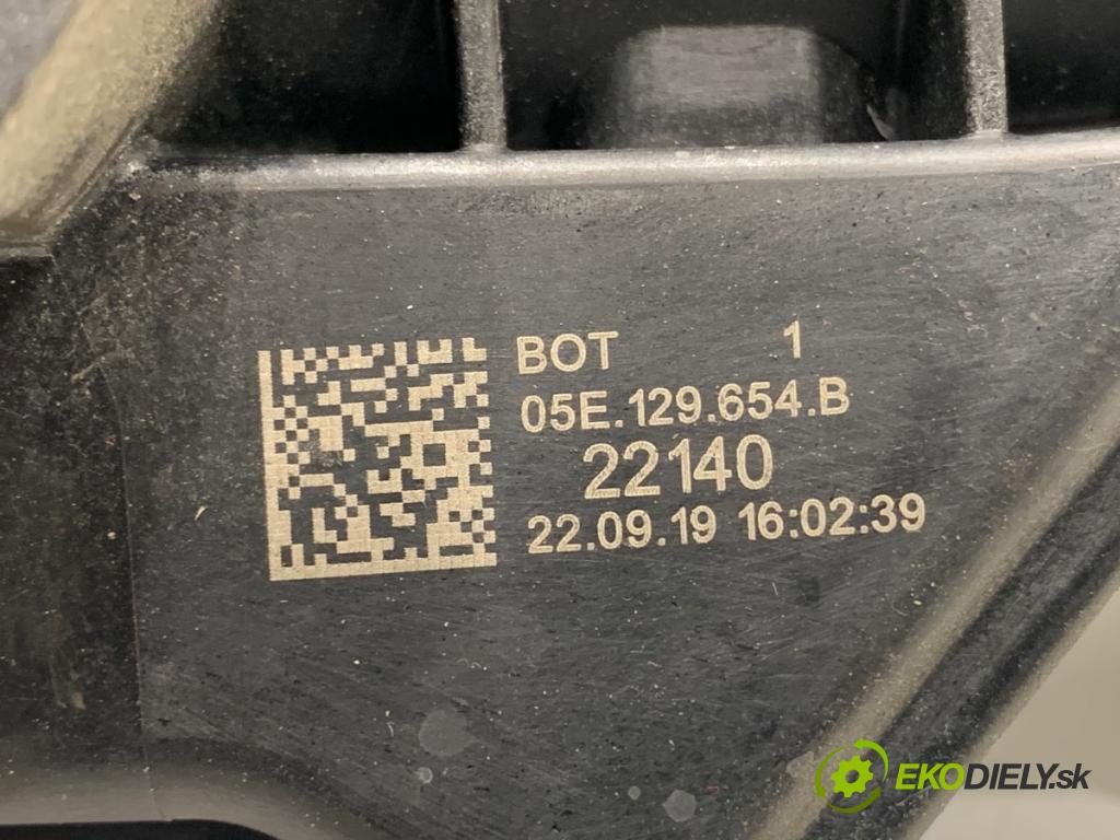 VW GOLF VII Kombi 2019 96 kW 1.5 TSI 1495 Rúra vzduchu 05E129654B