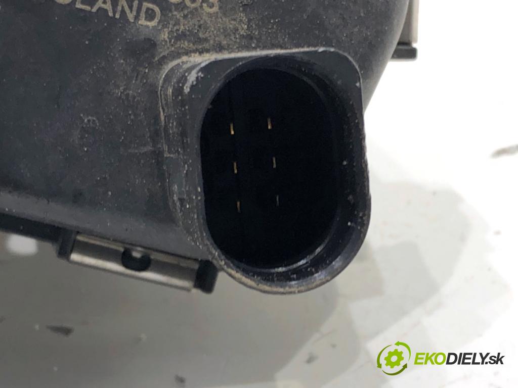 VW GOLF VII Kombi 2019 96 kW 1.5 TSI 1495 Škrtiaca klapka 04E133062T (Škrtiaca klapka)