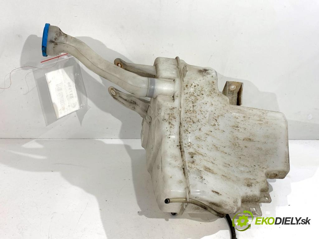 SUZUKI GRAND VITARA II samochód terenowy zamknięty 2006 95 kW 1.9 DDiS Napęd na wszystkie koła (JT419, TD44, JB419WD,... 1870 Nádržka ostrekovačov 