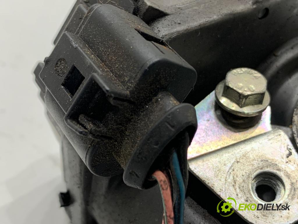 SUZUKI GRAND VITARA II samochód terenowy zamknięty 2006 95 kW 1.9 DDiS Napęd na wszystkie koła (JT419, TD44, JB419WD,... 1870 Škrtiaca klapka 7701062300 (Škrtiaca klapka)