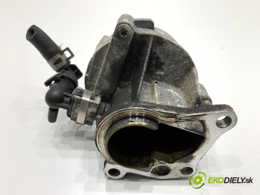 SUZUKI GRAND VITARA II samochód terenowy zamknięty 2006 95 kW 1.9 DDiS Napęd na wszystkie koła (JT419, TD44, JB419WD,... 1870 Pumpa vákuová D163451323