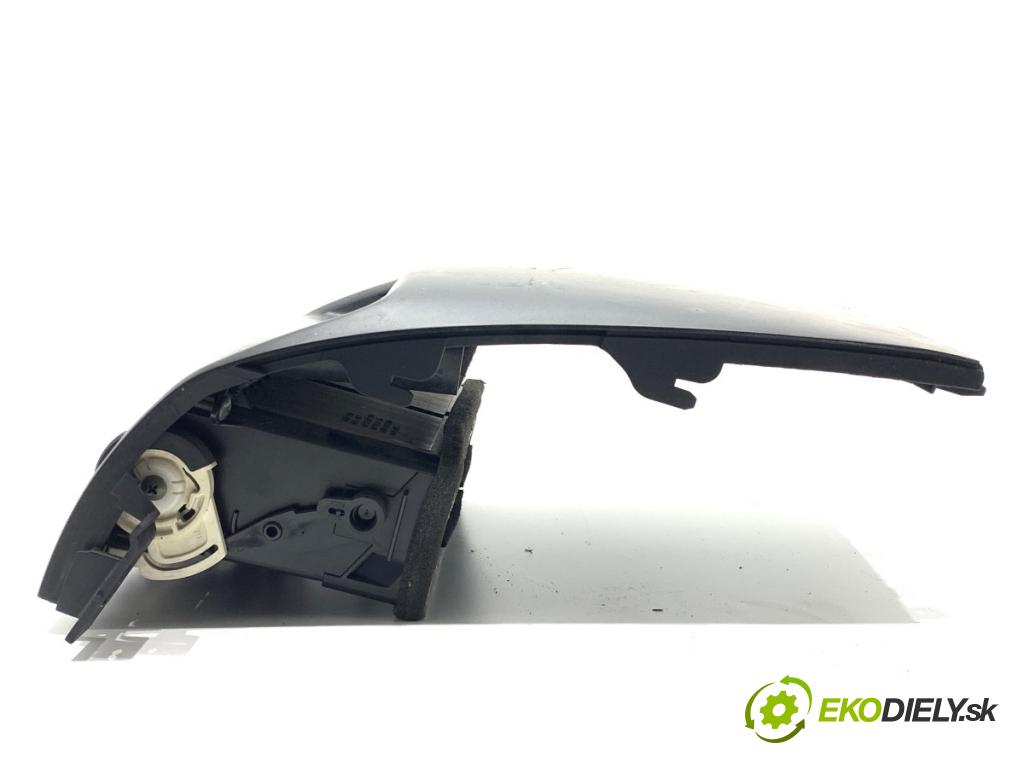 SUZUKI GRAND VITARA II samochód terenowy zamknięty 2006 95 kW 1.9 DDiS Napęd na wszystkie koła (JT419, TD44, JB419WD,... 1870 Mriežky kúrenia predný 73821-65J0
