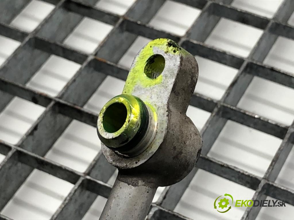 SUZUKI GRAND VITARA II samochód terenowy zamknięty 2006 95 kW 1.9 DDiS Napęd na wszystkie koła (JT419, TD44, JB419WD,... 1870 rúrka klimatizace  (Trubka klimatizace)