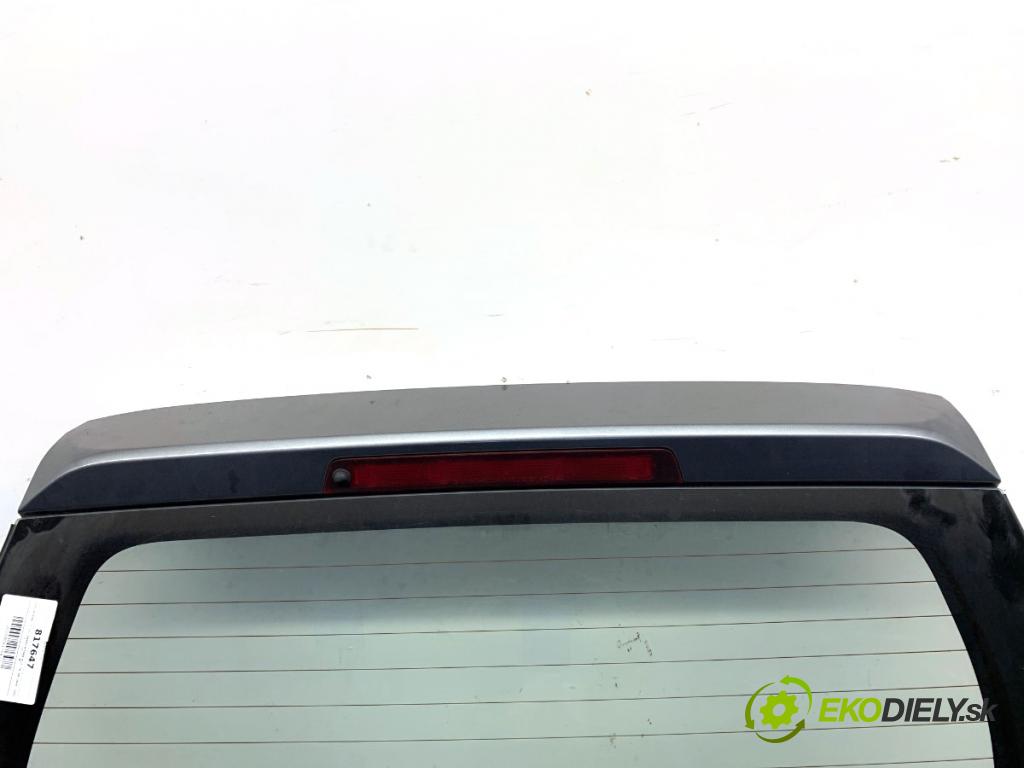 SUZUKI GRAND VITARA II samochód terenowy zamknięty 2006 95 kW 1.9 DDiS Napęd na wszystkie koła (JT419, TD44, JB419WD,... 1870 kapota zad