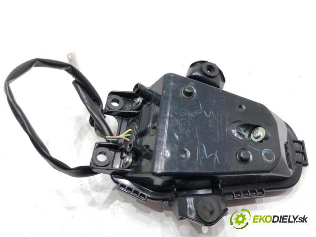 HONDA CB650RA  2024 34 kW 650 CM3 34kW 46KM (2014 - 650 světlo zadní část