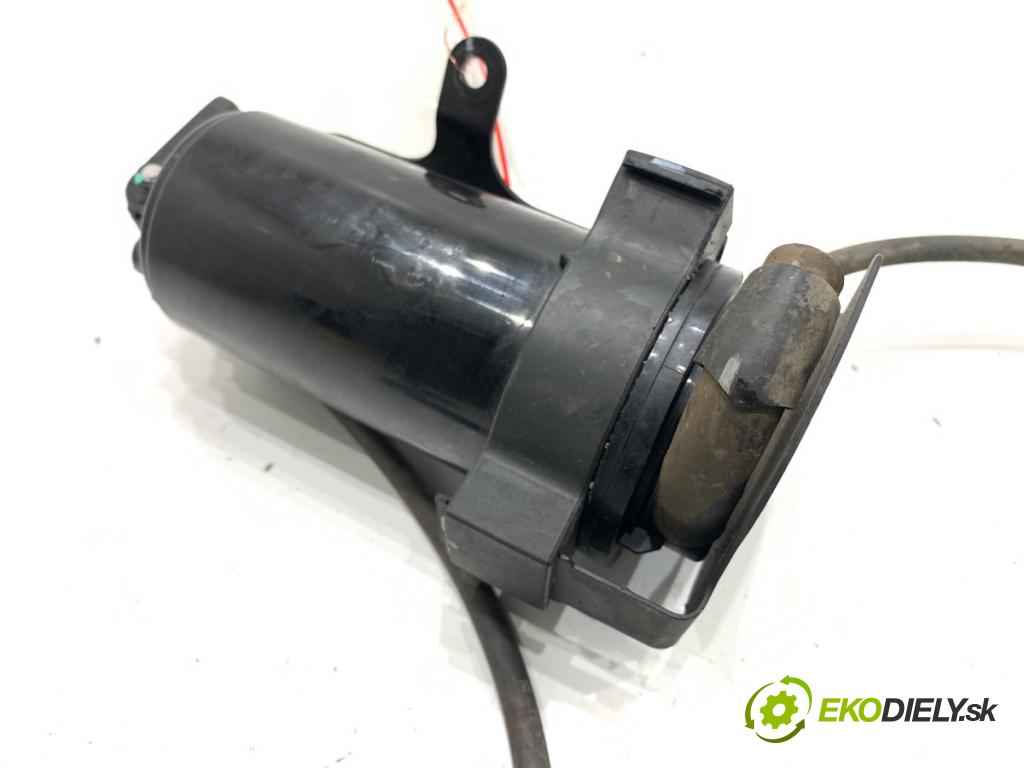 HONDA CB650RA  2024 34 kW 650 CM3 34kW 46KM (2014 - 650 filtr pylový