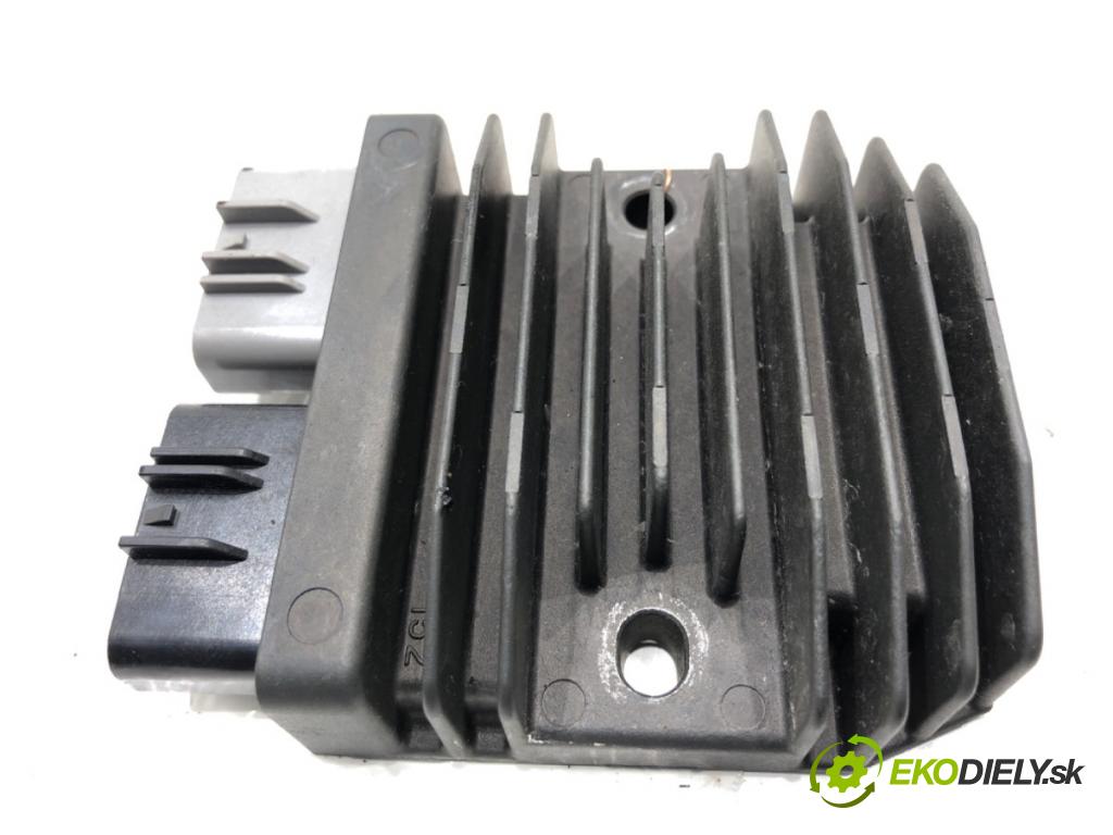 HONDA CB650RA  2024 34 kW 650 CM3 34kW 46KM (2014 - 650 Regulátor NAPĚTÍ: FH027AA